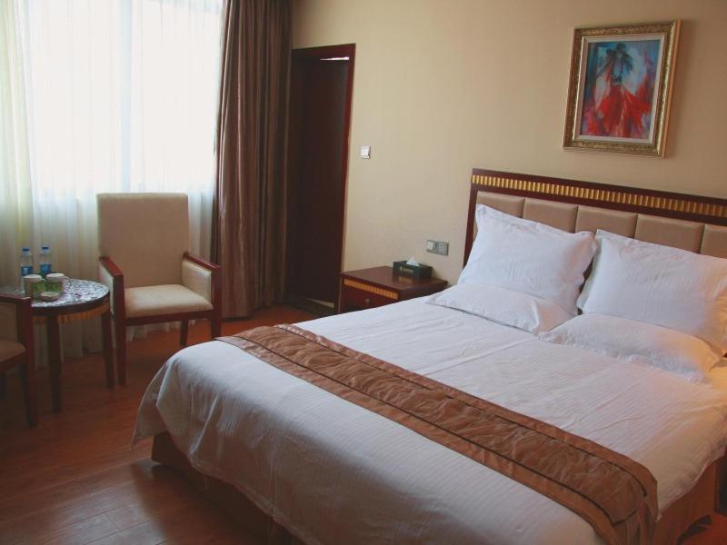 Greentree Inn Guangdong Shantou Chengjiang Road Business Hotel Kültér fotó