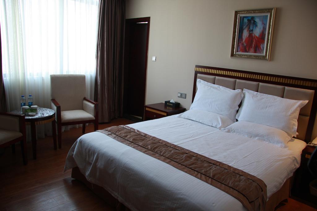 Greentree Inn Guangdong Shantou Chengjiang Road Business Hotel Kültér fotó