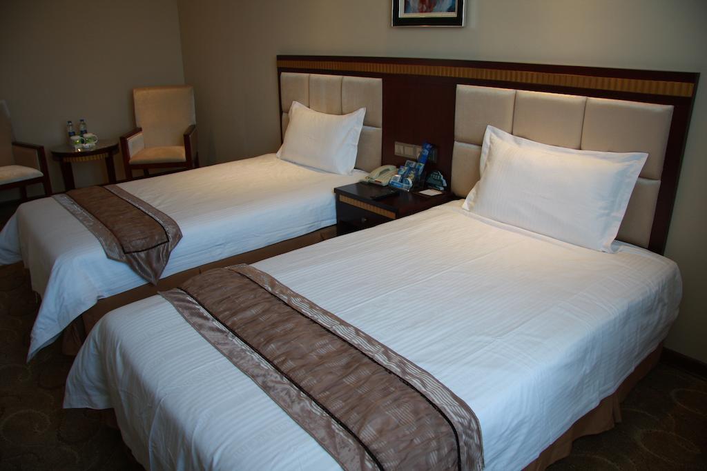 Greentree Inn Guangdong Shantou Chengjiang Road Business Hotel Kültér fotó